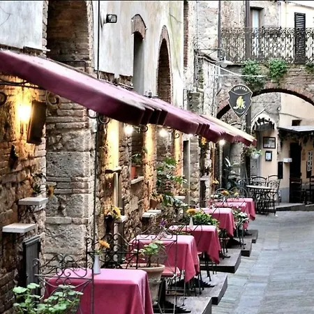 Ludoda' Apartment